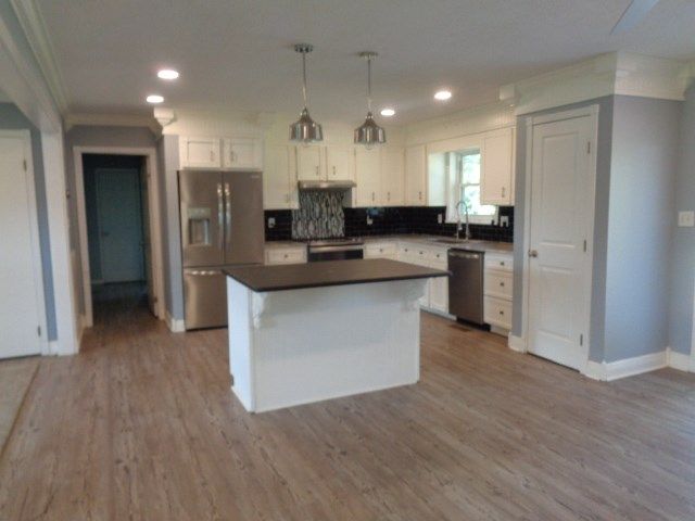 809 Dexter, Dothan, AL 36301