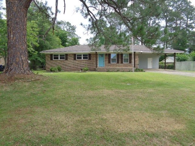 809 Dexter, Dothan, AL 36301