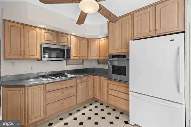 3548 N VALLEY ST, Arlington, VA 22207