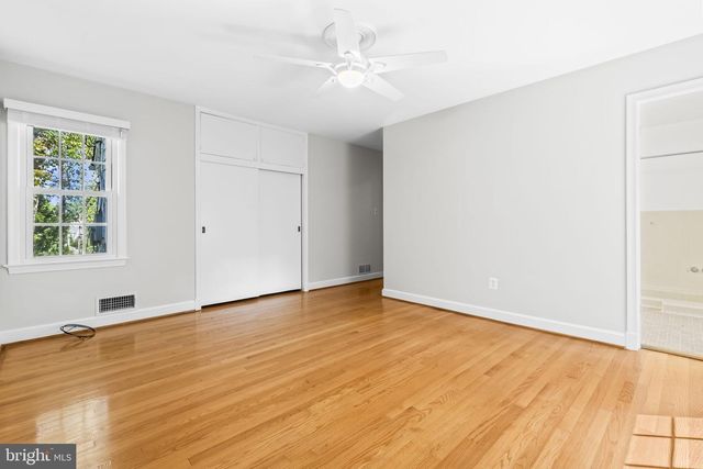 3548 N VALLEY ST, Arlington, VA 22207