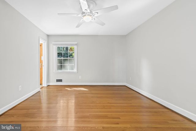 3548 N VALLEY ST, Arlington, VA 22207