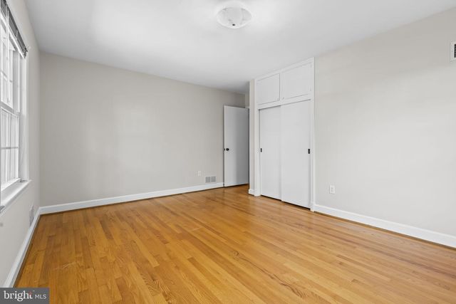 3548 N VALLEY ST, Arlington, VA 22207