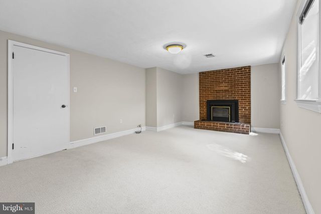 3548 N VALLEY ST, Arlington, VA 22207