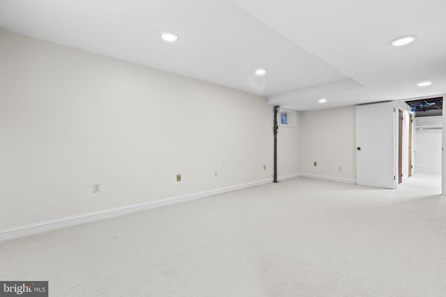 3548 N VALLEY ST, Arlington, VA 22207