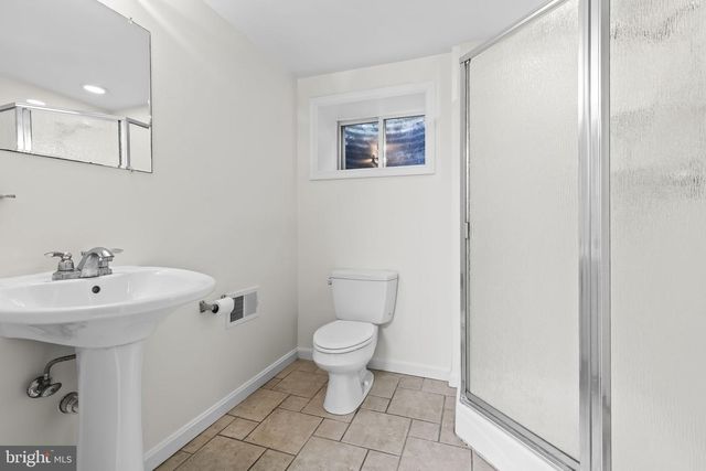 3548 N VALLEY ST, Arlington, VA 22207