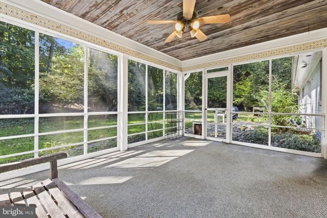 3548 N VALLEY ST, Arlington, VA 22207