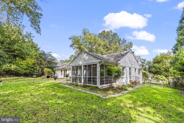 3548 N VALLEY ST, Arlington, VA 22207