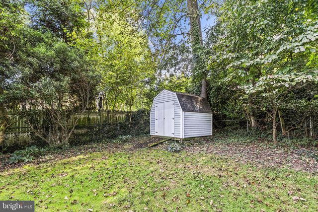 3548 N VALLEY ST, Arlington, VA 22207