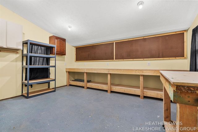 2534 William Avenue, Holland, MI 49424