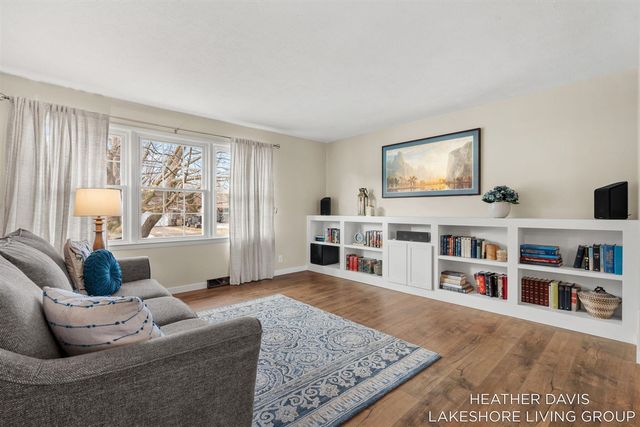 2534 William Avenue, Holland, MI 49424