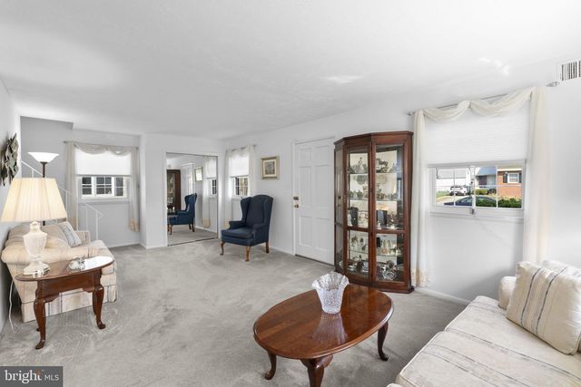 943 HOMBERG AVE, Baltimore, MD 21221