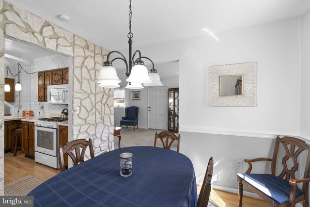 943 HOMBERG AVE, Baltimore, MD 21221