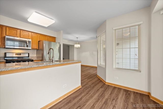 1916 Middlebury Drive 1916, Aurora, IL 60503