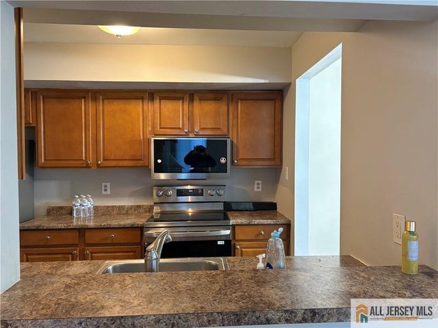 904 Gregorys Way 904, Voorhees, NJ 08043