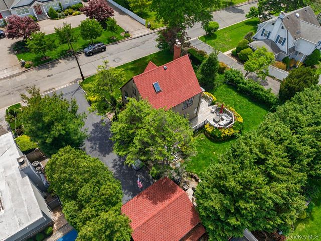 66 Walter Avenue, Hicksville, NY 11801