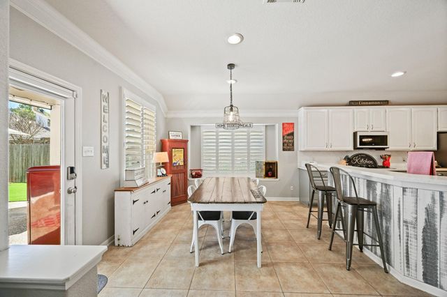 12226 Fall River Pass Lane, Humble, TX 77346