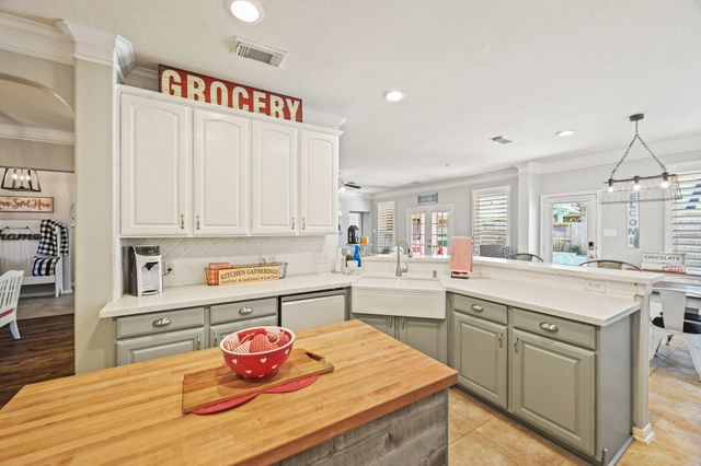 12226 Fall River Pass Lane, Humble, TX 77346