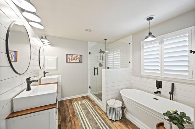 12226 Fall River Pass Lane, Humble, TX 77346