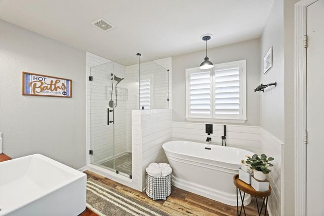 12226 Fall River Pass Lane, Humble, TX 77346