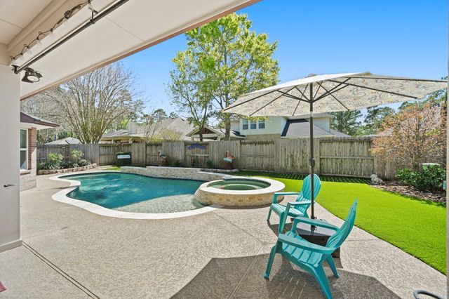 12226 Fall River Pass Lane, Humble, TX 77346