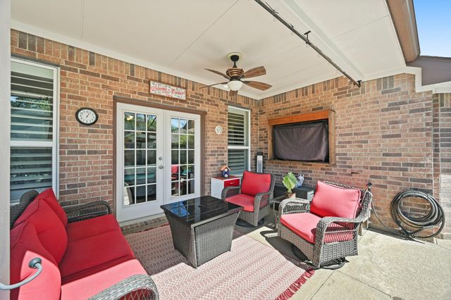 12226 Fall River Pass Lane, Humble, TX 77346