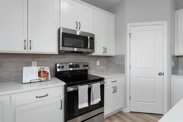 7393 McQueen Drive NW, Pickerington, OH 43147