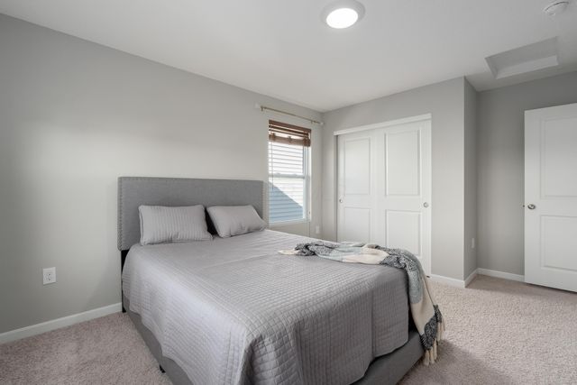 7393 McQueen Drive NW, Pickerington, OH 43147