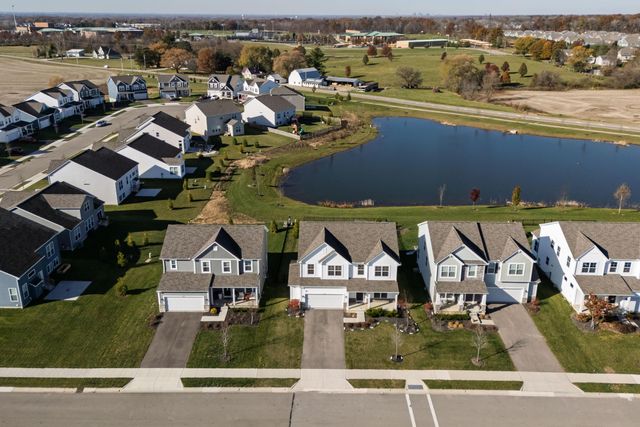 7393 McQueen Drive NW, Pickerington, OH 43147