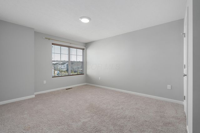 7393 McQueen Drive NW, Pickerington, OH 43147