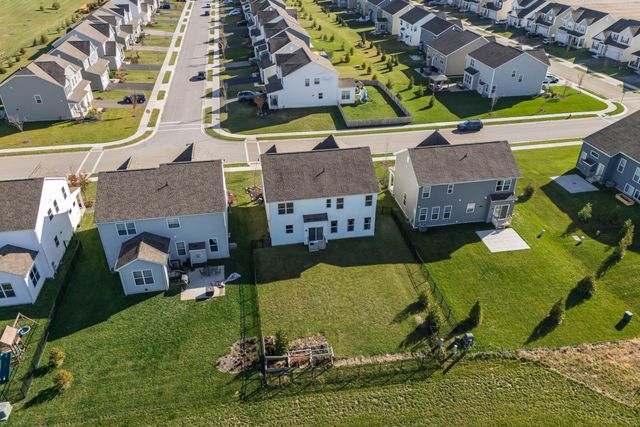 7393 McQueen Drive NW, Pickerington, OH 43147