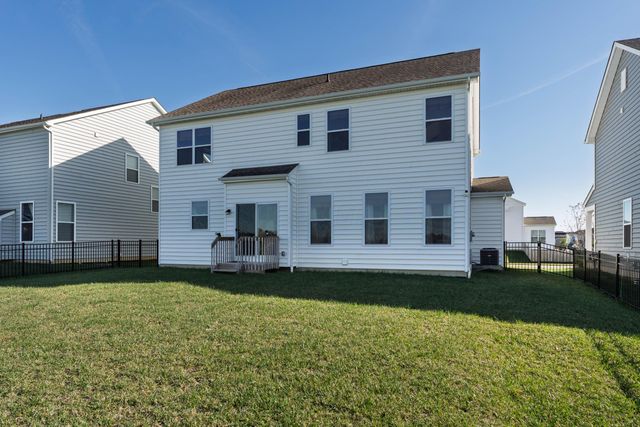 7393 McQueen Drive NW, Pickerington, OH 43147