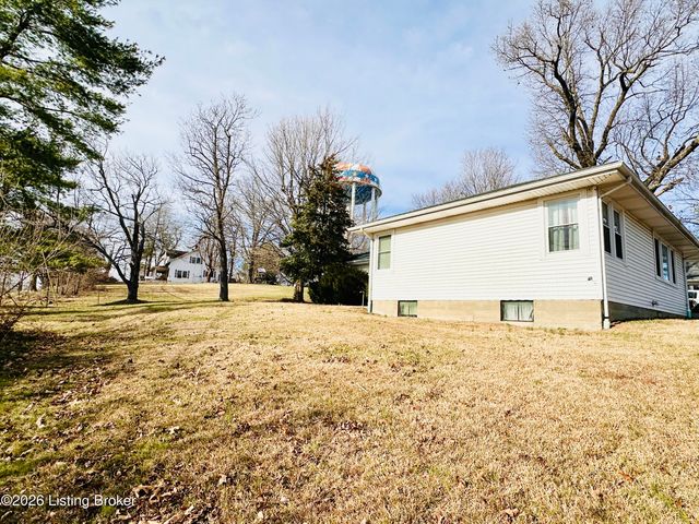 904 Brandenburg Rd, Leitchfield, KY 42754