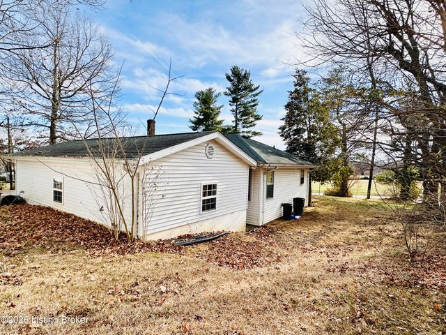 904 Brandenburg Rd, Leitchfield, KY 42754