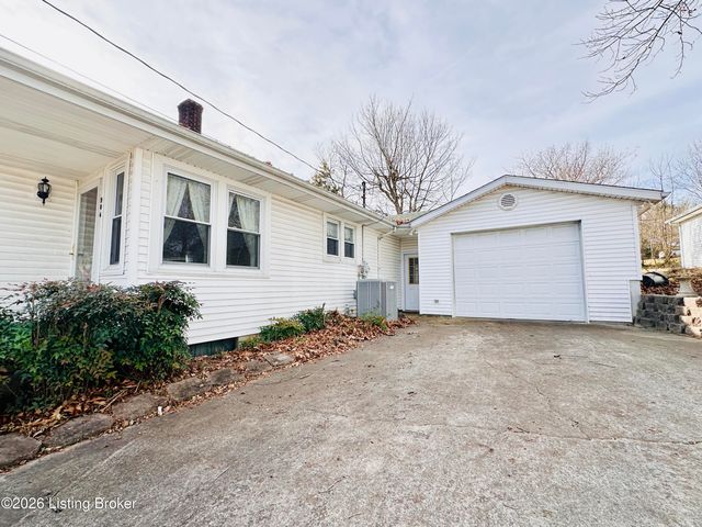 904 Brandenburg Rd, Leitchfield, KY 42754