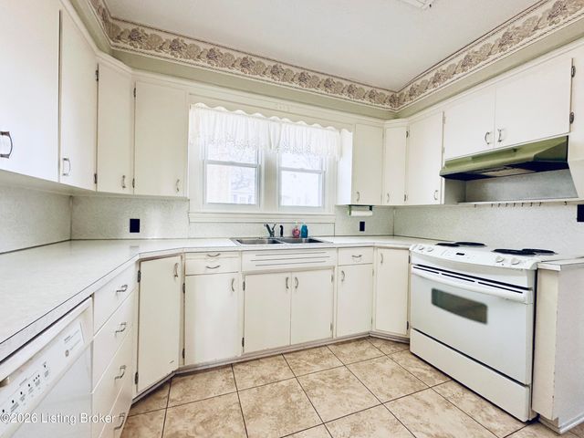 904 Brandenburg Rd, Leitchfield, KY 42754