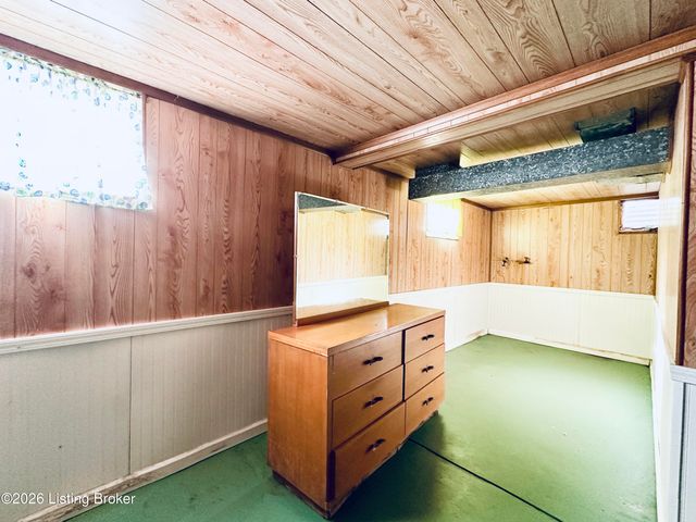 904 Brandenburg Rd, Leitchfield, KY 42754