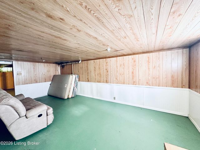 904 Brandenburg Rd, Leitchfield, KY 42754