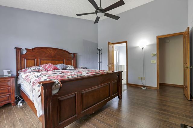 6050 Tuswell Drive, Dublin, OH 43016