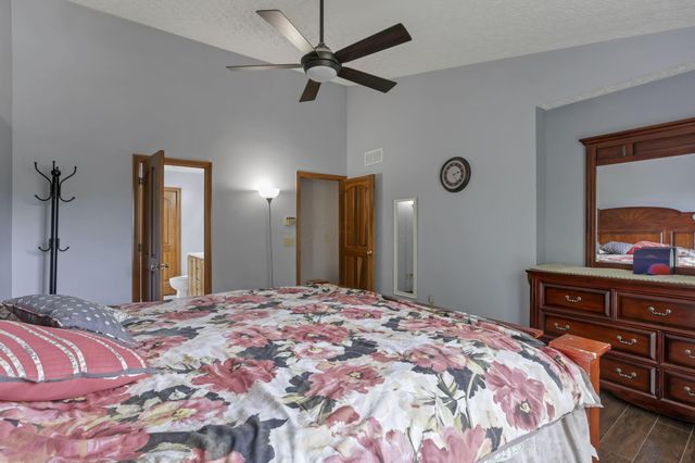 6050 Tuswell Drive, Dublin, OH 43016