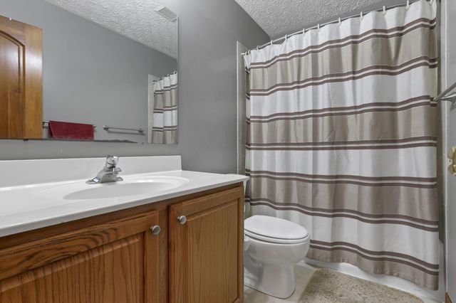 6050 Tuswell Drive, Dublin, OH 43016