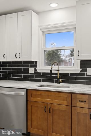 6415 WALTON AVE, Pennsauken, NJ 08109