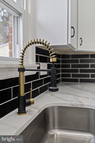 6415 WALTON AVE, Pennsauken, NJ 08109