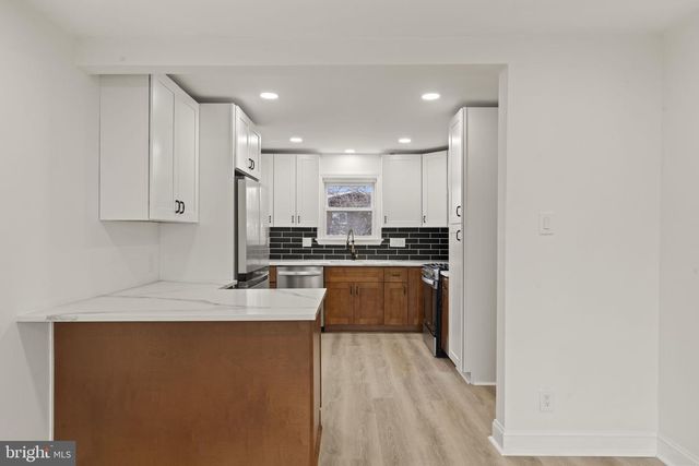 6415 WALTON AVE, Pennsauken, NJ 08109