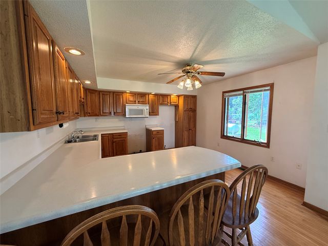 219 Walnut Drive, Martensdale, IA 50160