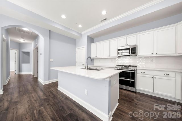 661 Poplar View Drive NW, Concord, NC 28027