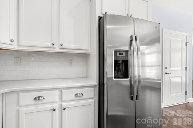 661 Poplar View Drive NW, Concord, NC 28027