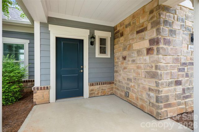 661 Poplar View Drive NW, Concord, NC 28027