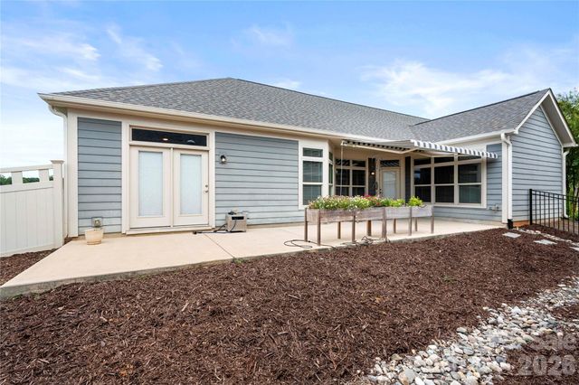 661 Poplar View Drive NW, Concord, NC 28027