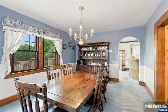 93 Stoughton Street, Bergenfield, NJ 07621