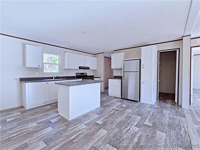 4053 Lodge Drive, Wade, NC 28395